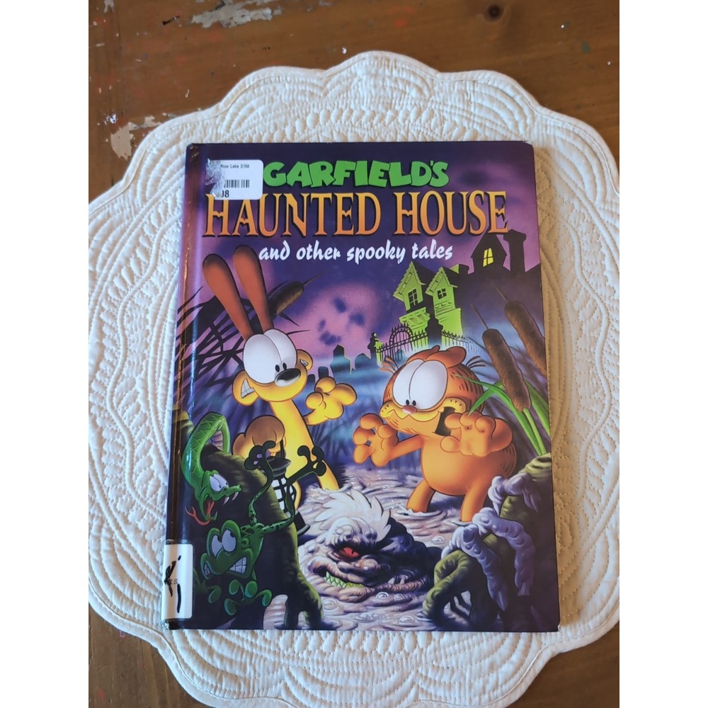 Vintage Garfield's Haunted House & Other Spooky Tales Hardcover Book Halloween